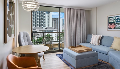 Junior Suite, 1 King Bed with Sofa bed (Waikiki View)