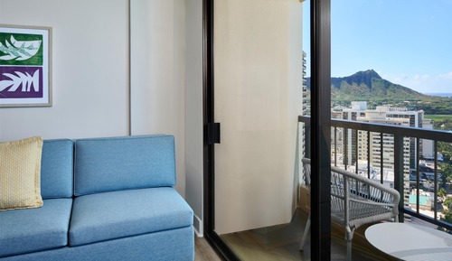 Junior Suite, 1 King Bed with Sofa bed, Oceanfront (Diamond Head)