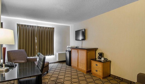Standard Room, 1 King Bed, Non Smoking