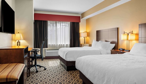 Business Room, 2 Queen Beds, Accessible, Non Smoking