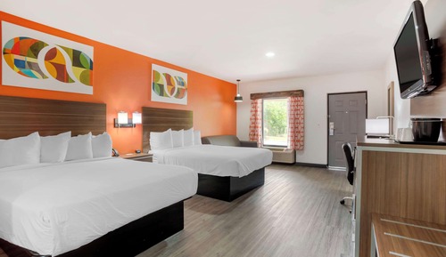 Standard Room, 2 Queen Beds, Non Smoking, Refrigerator & Microwave (with Sofabed)