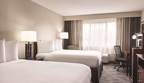 Room, 2 Queen Beds, Accessible, Non Smoking (Rollin Shower)