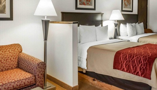 Suite, 2 Queen Beds, Non Smoking