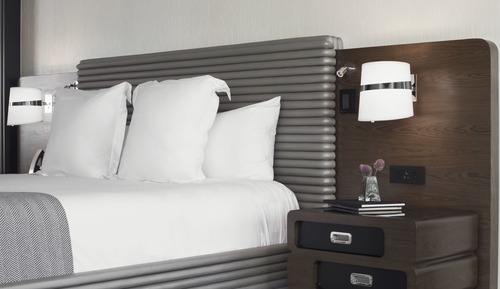 Deluxe Room, 2 Queen Beds, Accessible