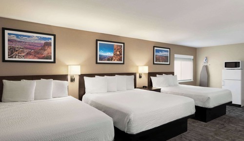 Superior Suite, Multiple Beds, Non Smoking