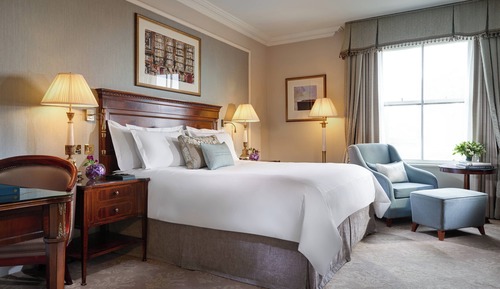 Premium Room, 1 King Bed, Non Smoking