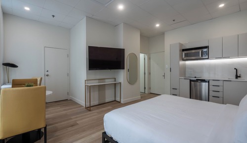 Suite, 1 King Bed, Non Smoking