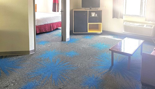 Suite, 2 Queen Beds, Non Smoking