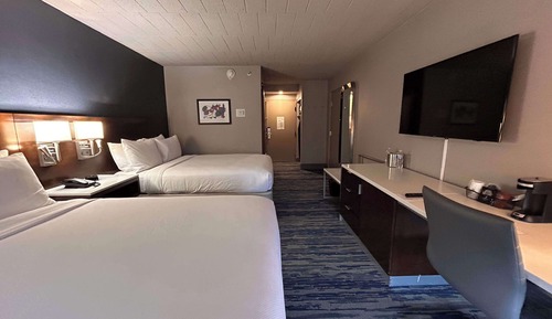 Standard Room, 2 Queen Beds, Non Smoking, Refrigerator