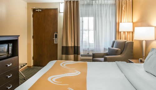 Standard Room, 1 King Bed, Non Smoking