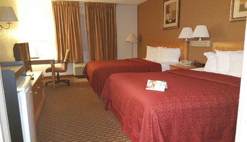Standard Room, 2 Queen Beds, Smoking