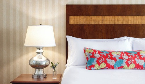 Deluxe Room, 1 King Bed, Accessible
