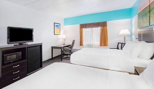 Room, 2 Double Beds, Non Smoking (Pet-Friendly)