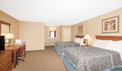 Double Room, 2 Double Beds