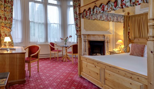 Signature Room