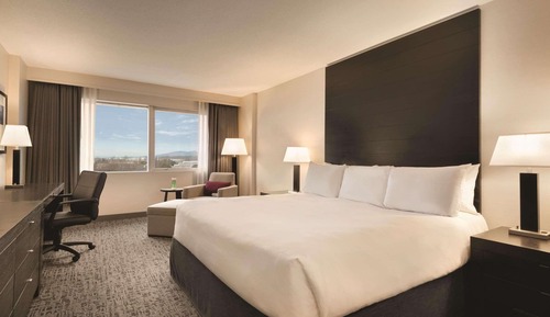 Standard Room, 1 King Bed, Non Smoking