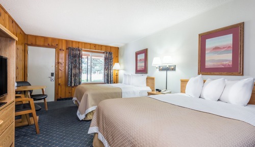 Room, 2 Queen Beds, Non Smoking