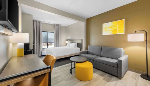Suite, 1 Queen Bed, Accessible, Non Smoking (Sofa Bed)