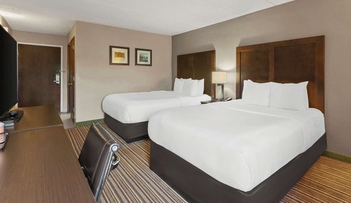 Room, 2 Queen Beds, Non Smoking