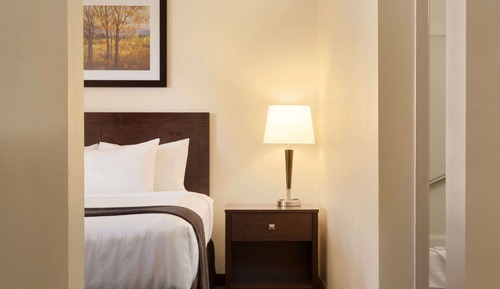 Room, 1 Queen Bed, Non Smoking (Pet Friendly)