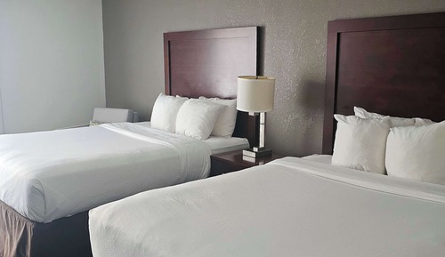 Room, 2 Queen Beds