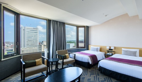 Luxury floor Deluxe Twin, Non Smoking, Exclusive Club Lounge Access (35sqm, Bed width 120cm)
