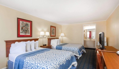 Double Room, 2 Double Beds