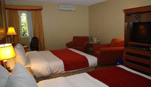 Executive Room, 2 Queen Beds, Non Smoking
