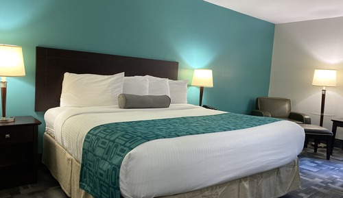 Room, 1 King Bed, Non Smoking