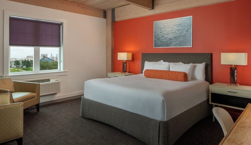 Suite, 1 King Bed, Non Smoking