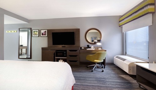Deluxe Room, 1 King Bed, Non Smoking