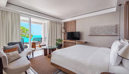 Frangipani Beach Front Junior Suite King