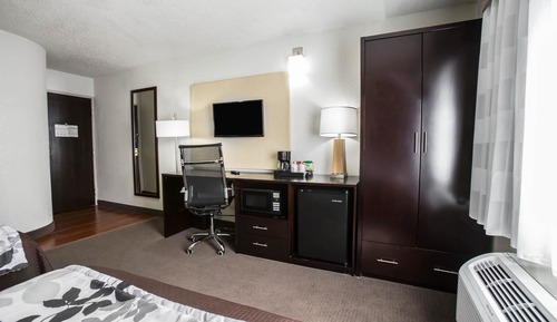 Standard Room, 2 Double Beds, Non Smoking