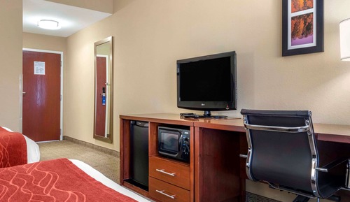 Standard Room, 2 Queen Beds, Non Smoking