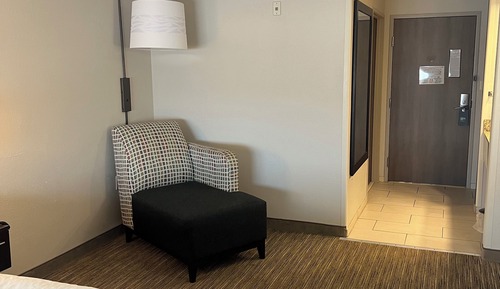 Standard Room, 1 King Bed