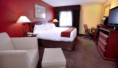 Standard Room, 1 King Bed