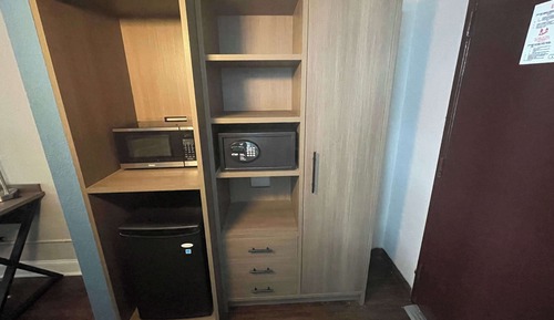 Suite, Multiple Beds, Non Smoking
