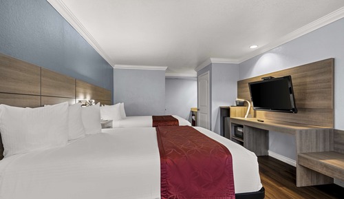 Standard Room, 2 Double Beds, Accessible