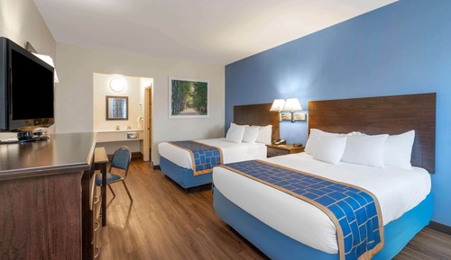 Standard Room, 2 Queen Beds, Accessible