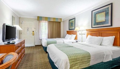 Standard Room, 2 Double Beds, Smoking