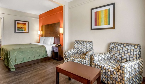 Standard Room, 1 King Bed, Non Smoking