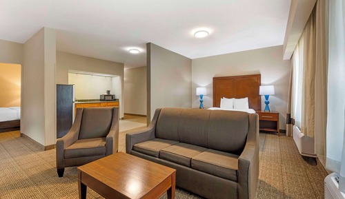 Suite, Multiple Beds, Non Smoking