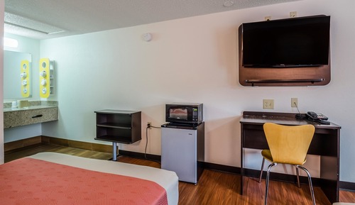 Deluxe Room, 2 Double Beds, Accessible, Non Smoking