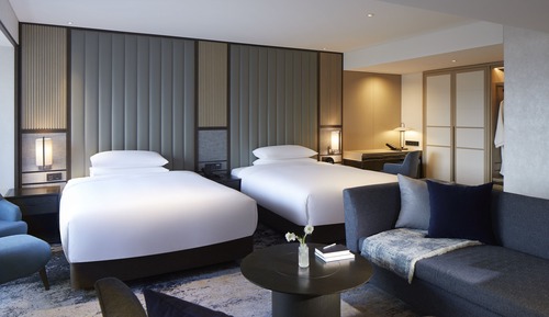Junior Suite, 2 Twin Beds, Club Lounge Access
