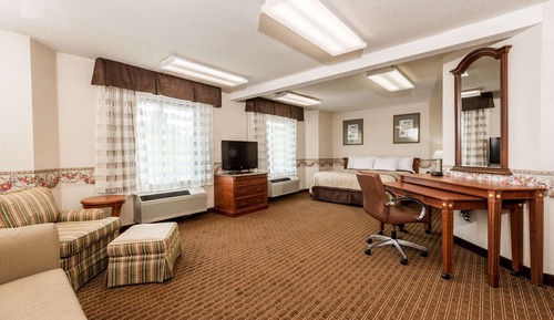 Studio Suite, 1 King Bed, Non Smoking