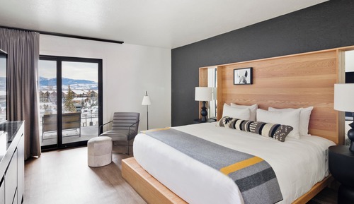 Deluxe Single Room, 1 King Bed with Sofa bed, Fireplace