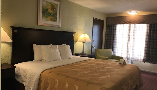 Standard Room, 1 King Bed, Non Smoking
