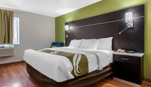 Standard Room, 1 King Bed, Non Smoking