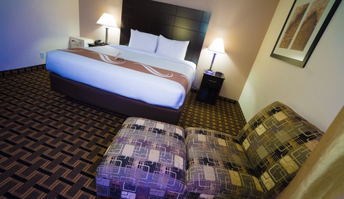 Standard Room, 1 King Bed, Non Smoking