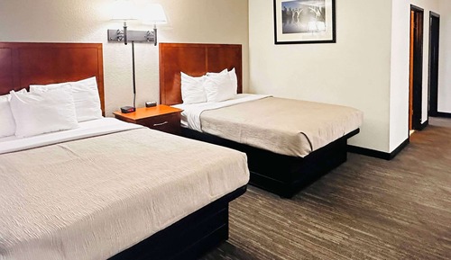 Suite, Multiple Beds, Non Smoking (Upgrade)